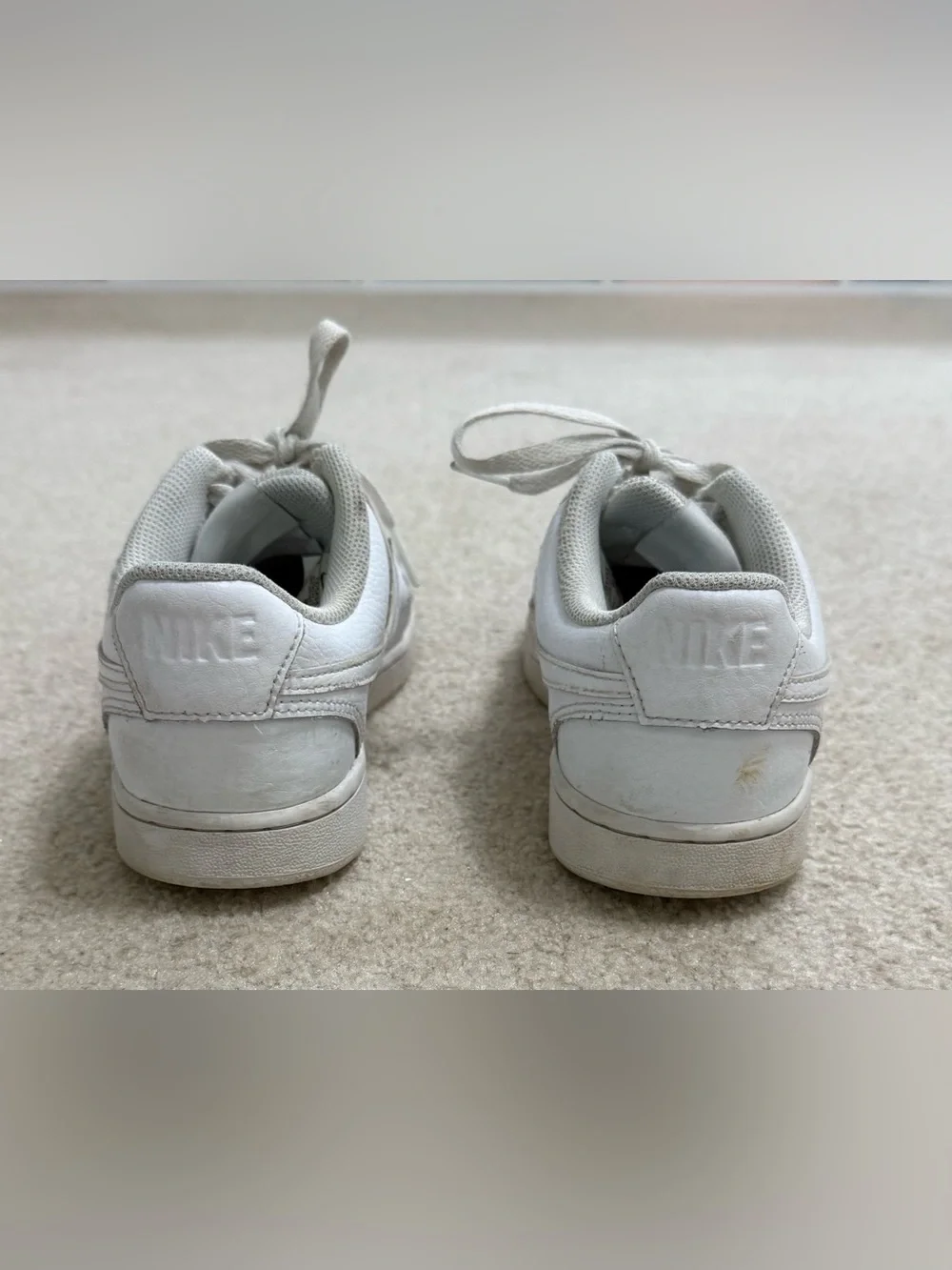 Nike secure lace